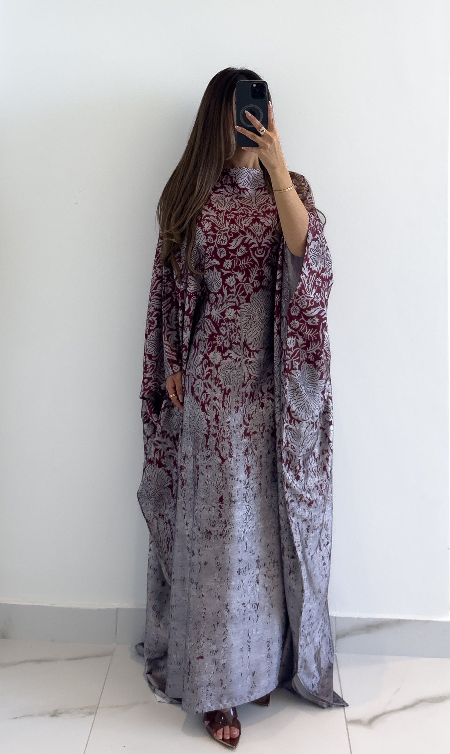 Vintage Aura (with shaila)